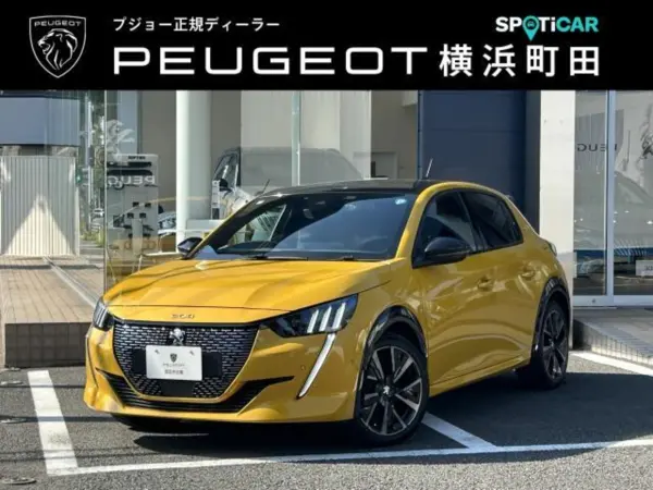 2022 Peugeot 208 — photo 1
