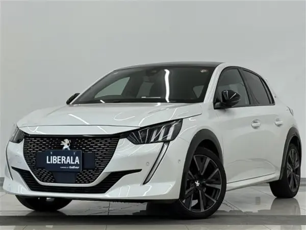 2022 Peugeot 208 — photo 8 | Tuminion Kenya