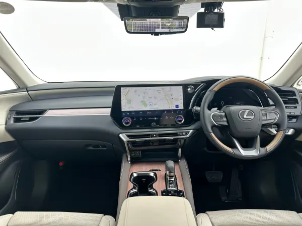 2025 Lexus Rx — photo 3 | Tuminion Kenya