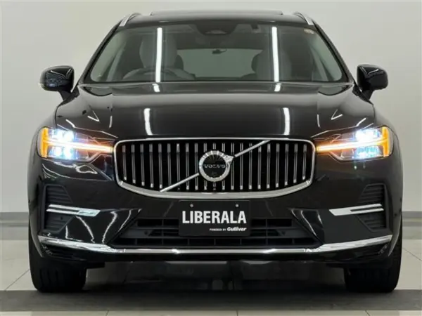 2022 Volvo Xc60 — photo 9 | Tuminion Kenya