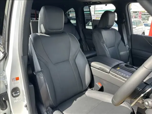 2025 Lexus Lx — photo 7 | Tuminion Kenya