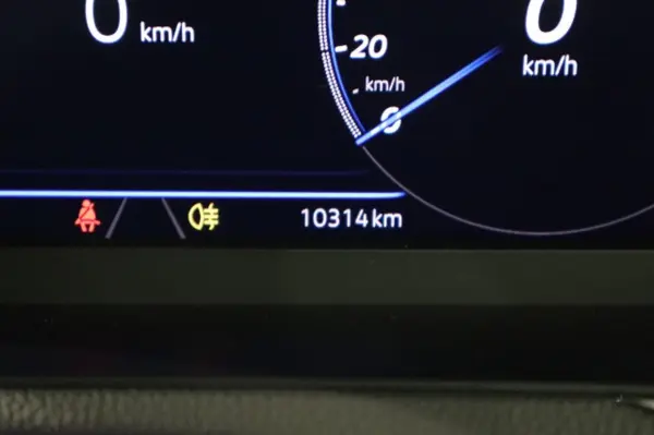 2024 Volkswagen Passat — photo 8 | Tuminion Kenya