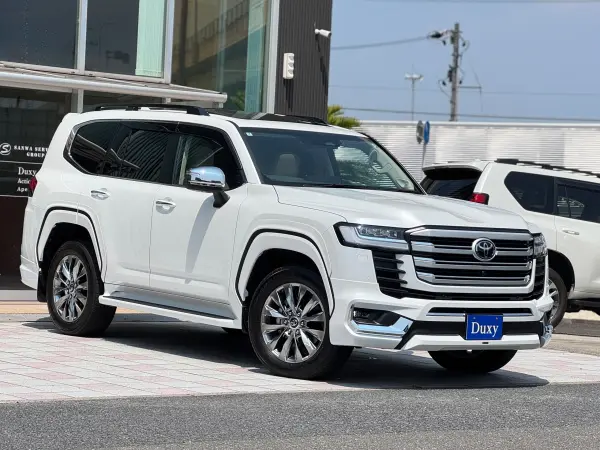 2025 Toyota Landrcuiser 300 — photo 9 | Tuminion Kenya