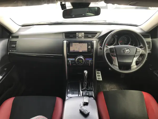 2018 Toyota Mark  X — photo 7 | Tuminion Kenya