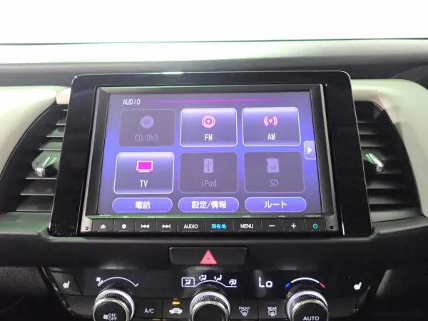 2021 Honda Fit — photo 3 | Tuminion Kenya