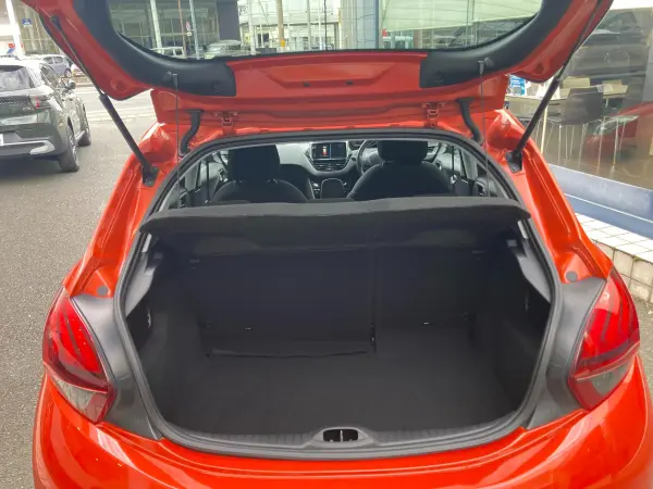 2019 Peugeot 208 — photo 7 | Tuminion Kenya