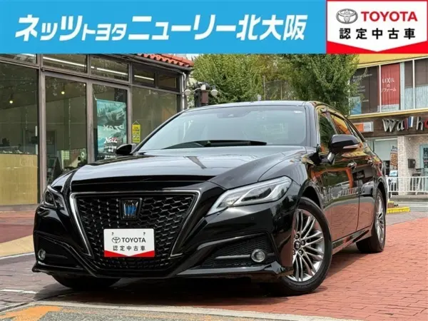 2021 Toyota Crown — photo 1