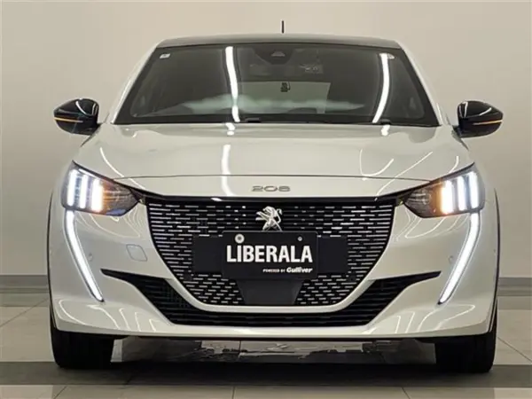 2022 Peugeot 208 — photo 8 | Tuminion Kenya