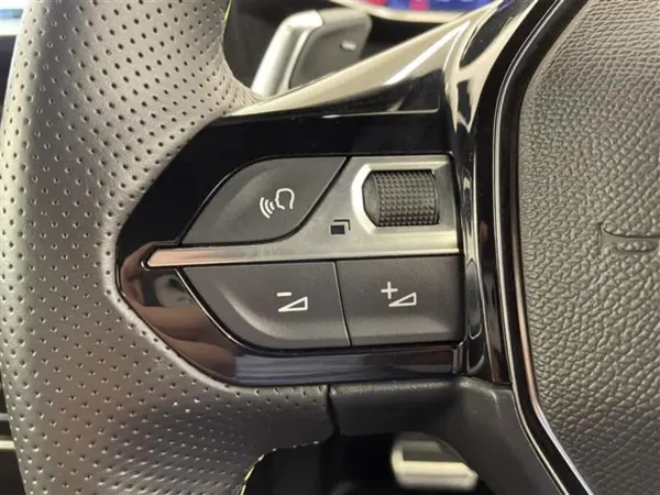 2022 Peugeot 208 — photo 7 | Tuminion Kenya