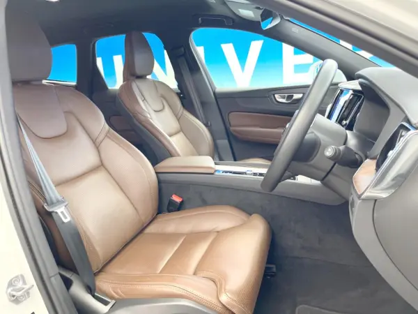 2021 Volvo Xc60 — photo 7 | Tuminion Kenya