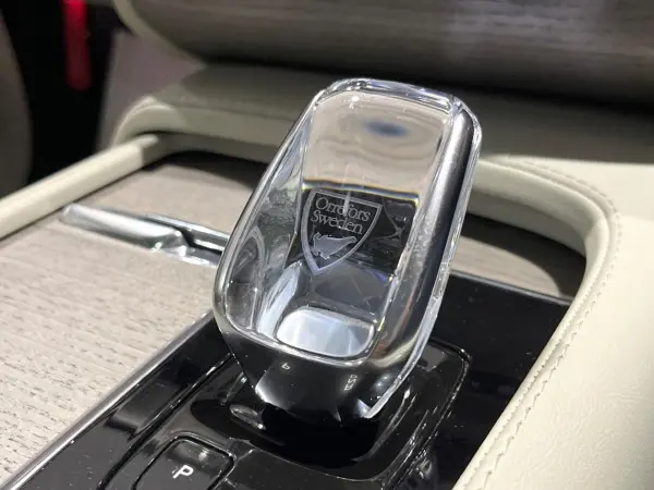 2021 Volvo Xc90 — photo 8 | Tuminion Kenya