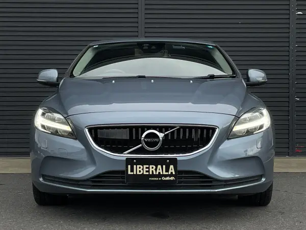 2018 Volvo V40 — photo 9 | Tuminion Kenya