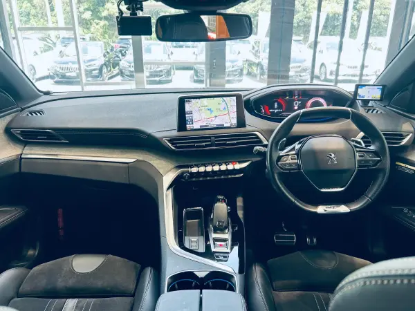 2022 Peugeot 5008 — photo 2 | Tuminion Kenya