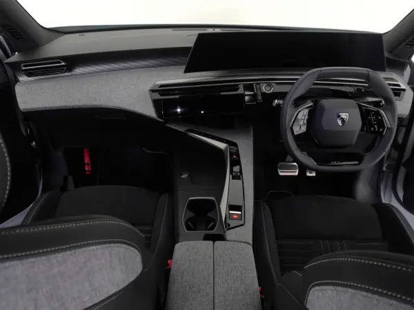 2025 Peugeot 3008 — photo 7 | Tuminion Kenya