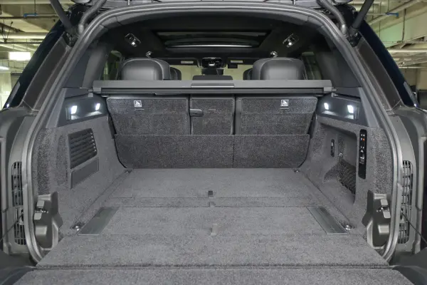 2025 Landrover Rangerover — photo 7 | Tuminion Kenya