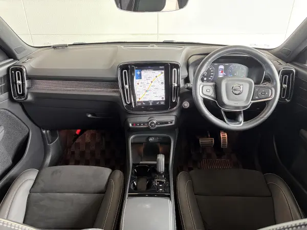 2021 Volvo Xc40 — photo 2 | Tuminion Kenya