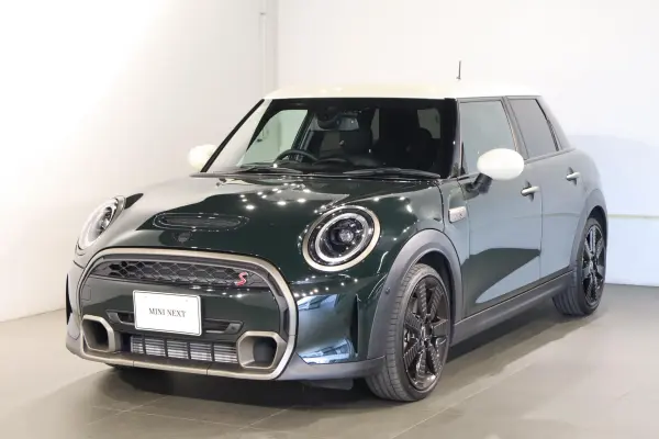 2023 Mini Cooper — photo 3 | Tuminion Kenya