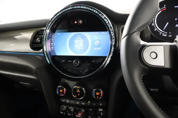 2023 Mini Cooper — photo 8 | Tuminion Kenya