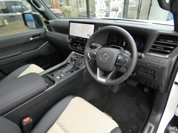 2025 Lexus Gx — photo 8 | Tuminion Kenya
