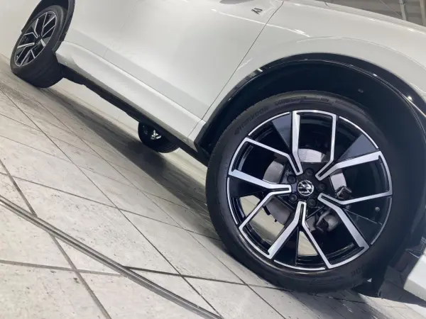 2025 Volkswagen Tiguan — photo 8 | Tuminion Kenya