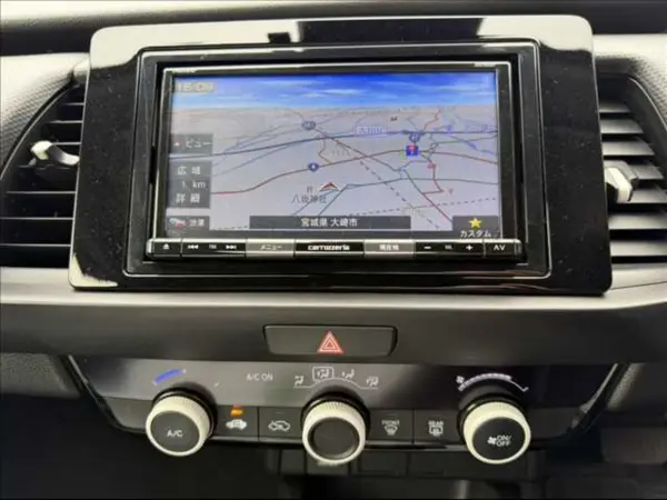 2020 Honda Fit — photo 3 | Tuminion Kenya