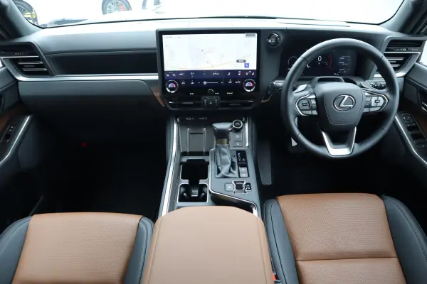 2025 Lexus Gx — photo 7 | Tuminion Kenya