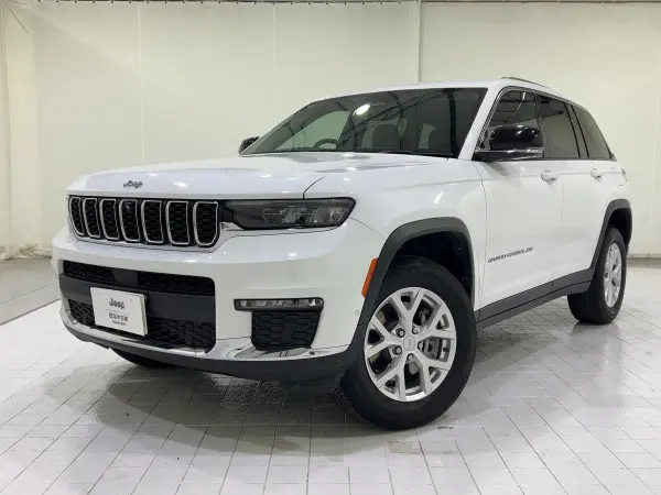 2023 Jeep Grand Cherokee — photo 9 | Tuminion Kenya