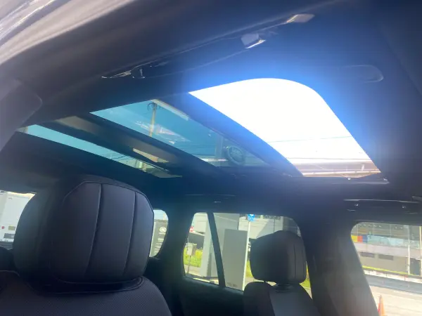 2026 Landrover Rangerover — photo 8 | Tuminion Kenya