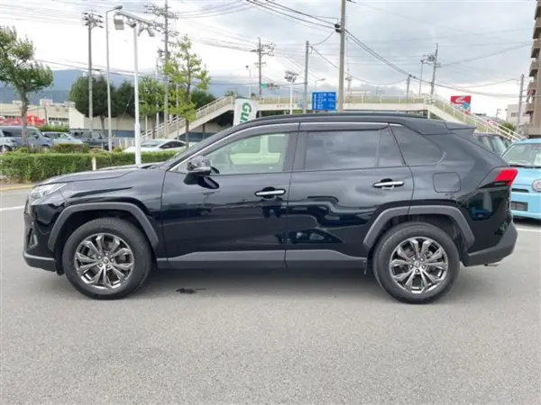 2024 Toyota  Rav4 — photo 9 | Tuminion Kenya
