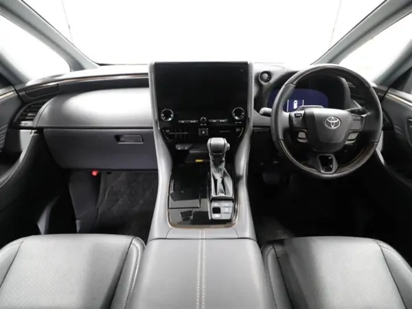 2023 Toyota Alphard — photo 7 | Tuminion Kenya