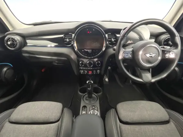 2023 Mini Cooper — photo 2 | Tuminion Kenya