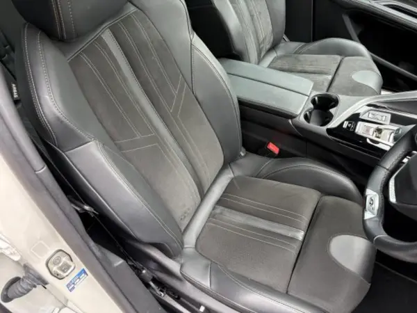 2021 Peugeot 5008 — photo 9 | Tuminion Kenya