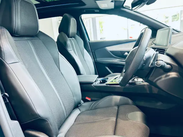 2023 Peugeot 3008 — photo 9 | Tuminion Kenya