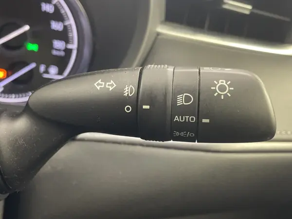 2021 Toyota Harrier — photo 2 | Tuminion Kenya