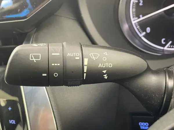 2021 Toyota Harrier — photo 3 | Tuminion Kenya