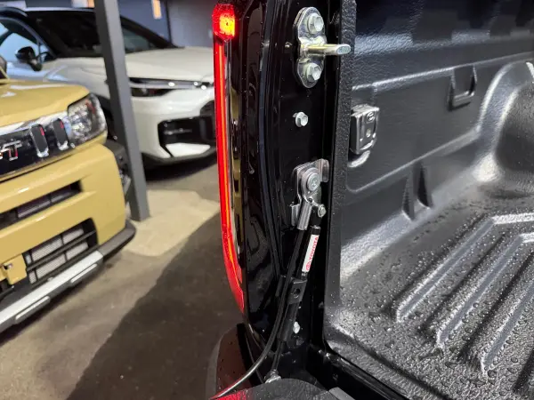 2026 Toyota Hilux — photo 8 | Tuminion Kenya
