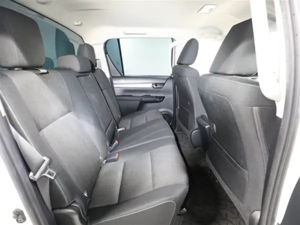2022 Toyota Hilux — photo 9 | Tuminion Kenya