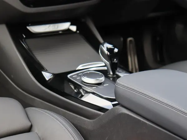 2022 Bmw X3 — photo 7 | Tuminion Kenya