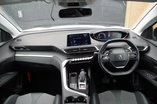 2021 Peugeot 3008 — photo 2 | Tuminion Kenya