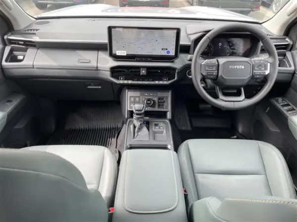 2026 Toyota Hilux — photo 2 | Tuminion Kenya