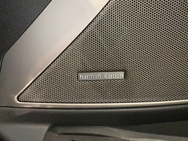 2021 Bmw 3 Series — photo 3 | Tuminion Kenya