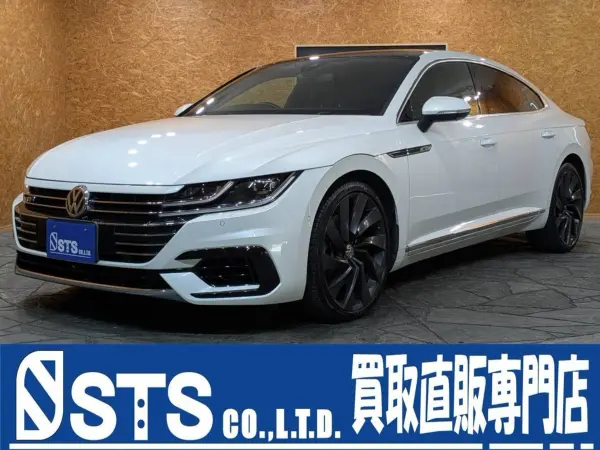 Volkswagen Arteon R-Line 4Motion Advance 4WD — 2018, 43,000km, for sale in Kenya