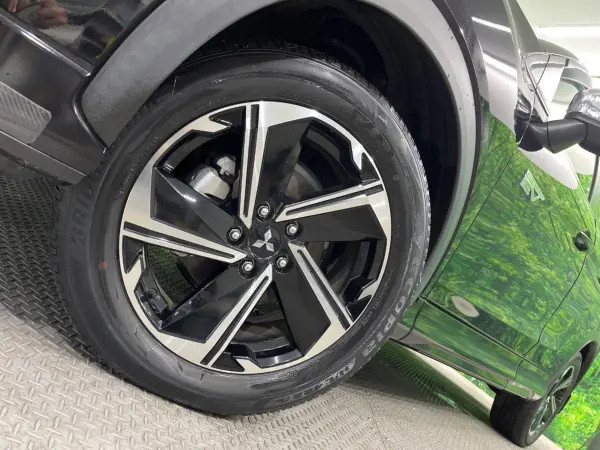 2021 Mitsubishi Eclipse Cross — photo 9 | Tuminion Kenya