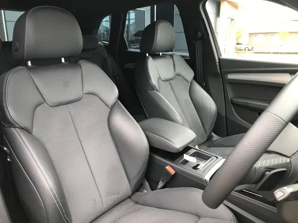 2021 Audi Q5 — photo 9 | Tuminion Kenya