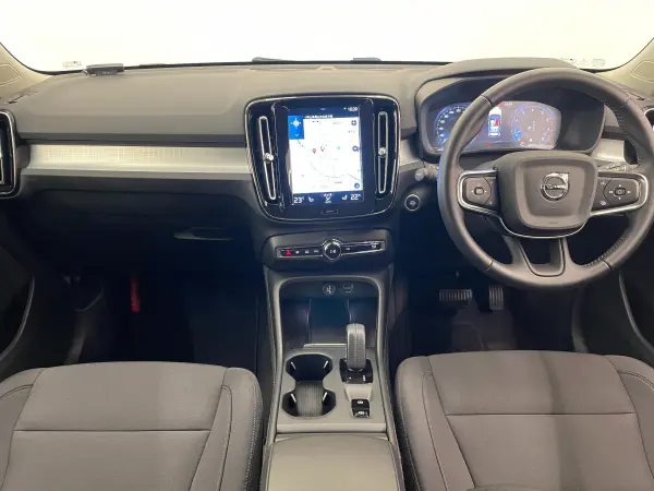 2021 Volvo Xc40 — photo 2 | Tuminion Kenya