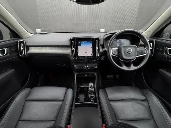 2020 Volvo Xc40 — photo 2 | Tuminion Kenya