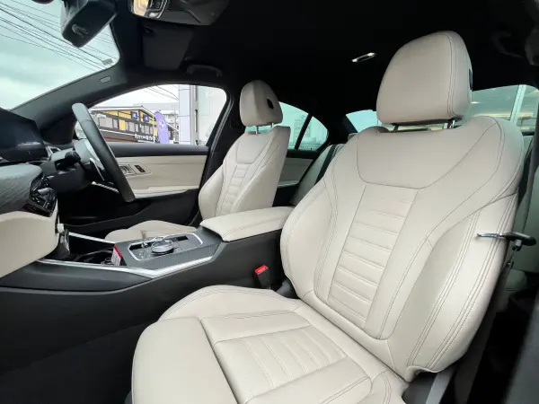 2025 Bmw 3 Series — photo 3 | Tuminion Kenya