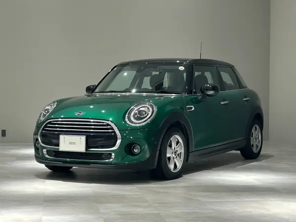 2020 Mini Cooper — photo 8 | Tuminion Kenya