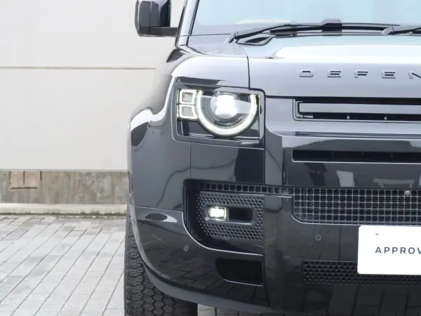 2023 Landrover Defender — photo 9 | Tuminion Kenya