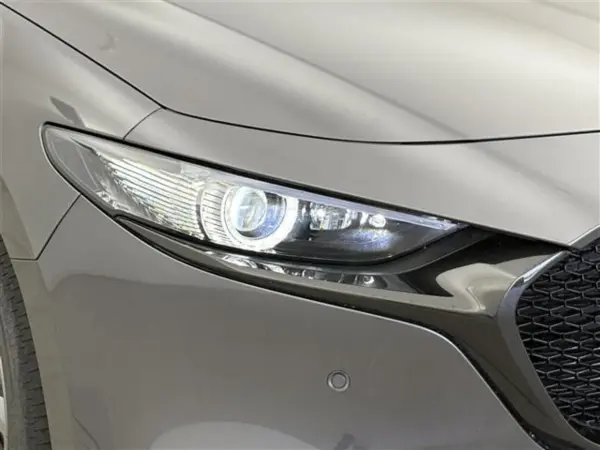 2023 Mazda 3 Fastback — photo 8 | Tuminion Kenya